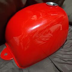 【未使用 新品】ホンダ ゴリラ ガソリンタンク 社外製 キャップ 鍵 コック付属の画像