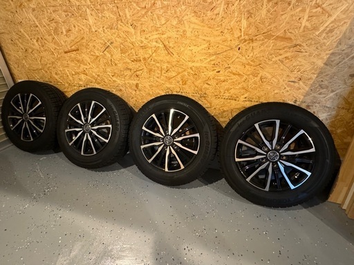 スタッドレスタイヤ