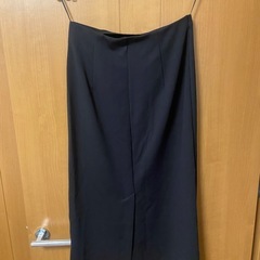 お話し中　UNIQLO タイトスカートの画像