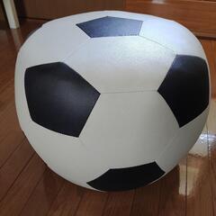 サッカーボール　椅子