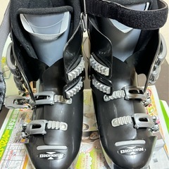 スキーブーツ　27.0〜27.5cm