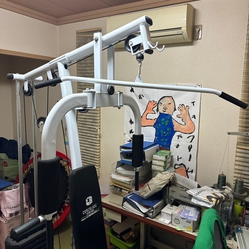 【取引完了】ホームジム　トレーニング　 チェストプレス　バタフライ　運動不足解消　COREBLADE FIGHTING ROAD 自宅