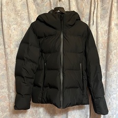 シームレスダウンパーカの中古が安い！激安で譲ります・無料で