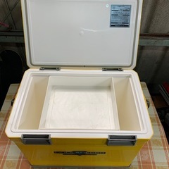 シマノ クーラーボックス COOLACE 2000 の画像