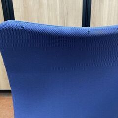 3脚セット　キャスター脚　布張り ビジネスチェア　デスクチェア　事務椅子　所 事業所 多目的の画像