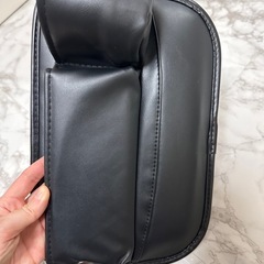 🤍車の隙間にいれるレザー調収納.ᐟ.ᐟの画像
