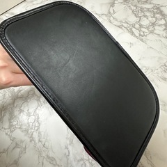 🤍車の隙間にいれるレザー調収納.ᐟ.ᐟの画像
