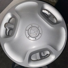 ホンダ　n-one  純正ホイールキャップ 4枚