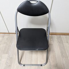 【11月下旬まで】折り畳み椅子