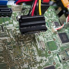 交渉中【ジャンク】TOSHIBA REGZA レグザブルーレイ DBR-Z320　HHDコネクタ損傷の為、修理できる方必見！の画像