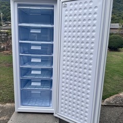 冷凍庫　175L  超美品の画像
