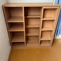 日時指定！取りに来てくれる人！本棚2個有ります！