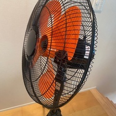 (10/30まで)業務用扇風機(状態:非常に良い)の画像