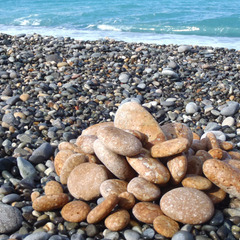 大人気！温浴・お風呂にどうぞ♪我が家の温泉・姫川薬石虎模様大中小 ３kg Aの画像
