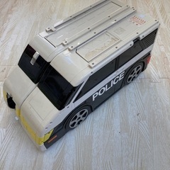 車のおもちゃの画像