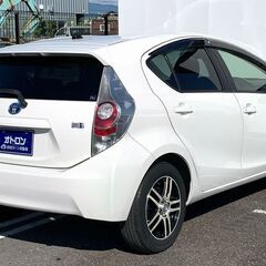 🌟11/1より大垣にグランドオープン❗️自社ローンといえばオトロン🌟トヨタ アクア 　Ｇの画像