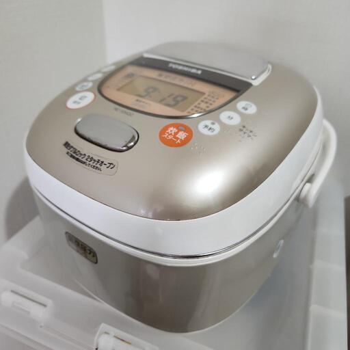 東芝 TOSHIBA 真空圧力IH 炊飯器 RC-10VQC 5.5合炊き