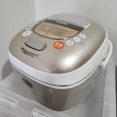東芝 TOSHIBA 真空圧力IH 炊飯器 RC-10VQC 5...