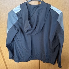 NIKE キッズ　おそらく150 これからの季節にの画像