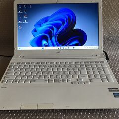 [超超美品 起動約 18秒 Core i3] Windows11...