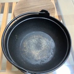 鉄鍋の画像