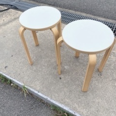 ダイニングチェア　丸椅子　中古2個