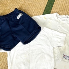 体育着 100cm 上下セット 白 紺色 パンツ