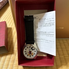 ミッキーマウスの腕時計