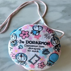 ドラえもんフェイスポーチの画像