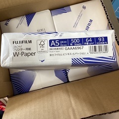 美原店　500枚x9冊 富士フィルム A5 コピー用紙 W-Paper ZGAA1355の画像