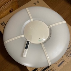 LEDシーリングライト　アイリスオーヤマ