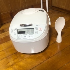 NITORI マイコン炊飯ジャーリズ　MB-FS3017N WH...