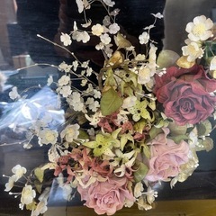 壁掛け　造花額縁　の画像