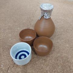 徳利🍶とっくり🍶おちょこ 他の出品物で、
和食器・洋食器・大皿・...
