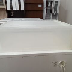 ★ジモティ割あり★  衣装ｹｰｽ ホワイト×クリア H18×D55×W44 クリーニング済み MT2756の画像