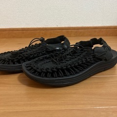 スニーカー風サンダル　
未使用品の画像