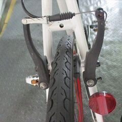 Ｄ836　★12800円★整備済み スポーツ中古自転車 【クロスバイク　白　52ｃｍ】の画像