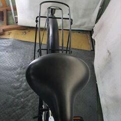 D842　★限定特価★ 中古自転車 【　27インチ　白　ママチャリ　LEDオートライト 】の画像