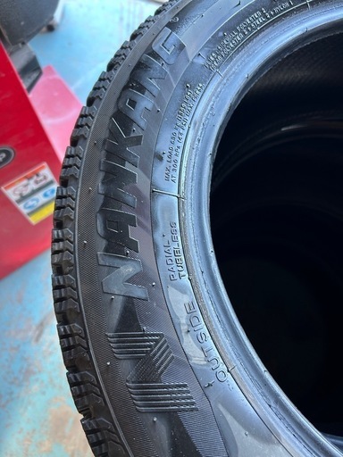 タイヤ　NANKANG  ICE ACTIVE AW-1 205/60  R16  2023年製 スタッドレス