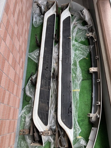 取引中　ランドクルーザー100 純正サイドステップ