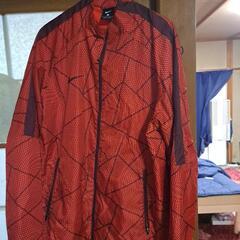お話し中中古ナイキウィンドブレーカーLサイズ