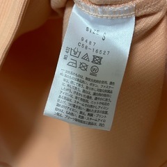 新品レディース ビジュー付きトップス　オフィスカジュアル　の画像