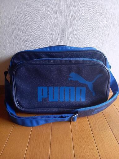 [美品]エナメルバッグ プーマ