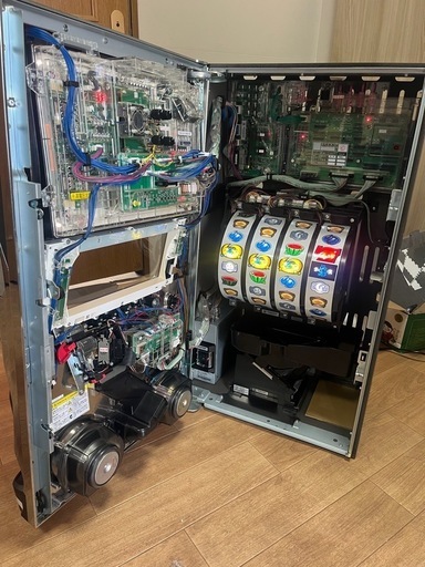 山佐 ナイツ2【中古パチスロ 中古スロット 中古実機】 