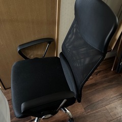 【板橋区】デスクチェアの画像