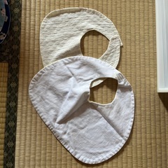 【4個まとめて】スタイ 手縫い 手作り ハンドメイドの画像