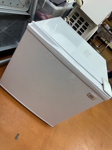 ハイアール冷凍庫JF-nu40f