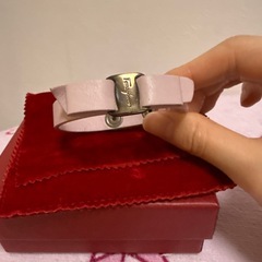 サルバトーレフェラガモ  ブレスレットの画像