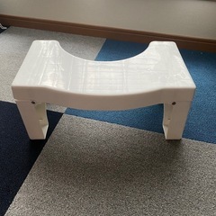 幼児　トイレ用折りたたみ踏み台