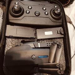 カメラ付きラジコン　ドローン　パワーボートの画像